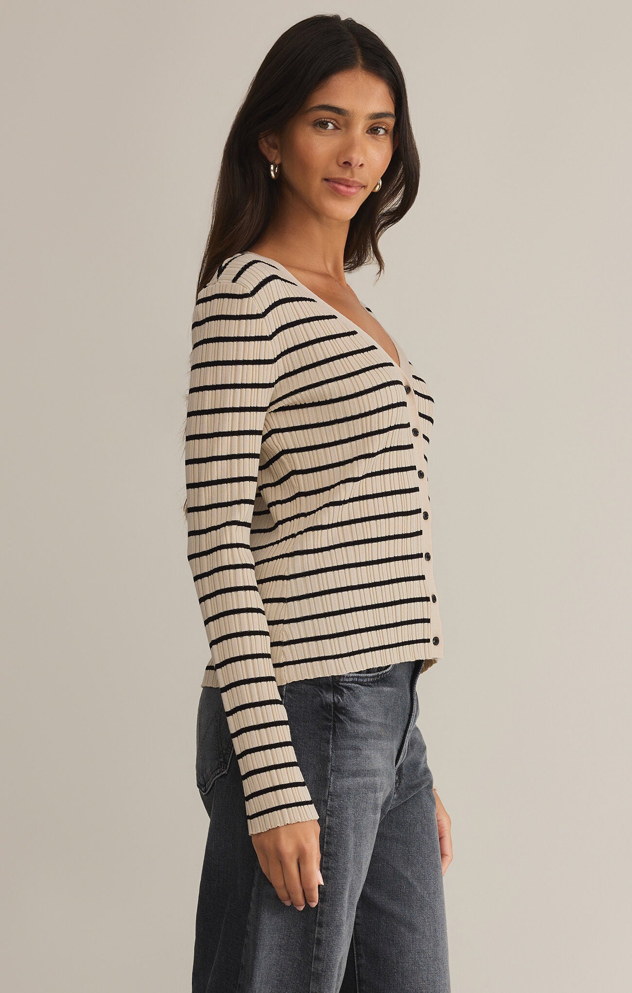 Striped-pattern V-neck Ribbed Knit Cardigan