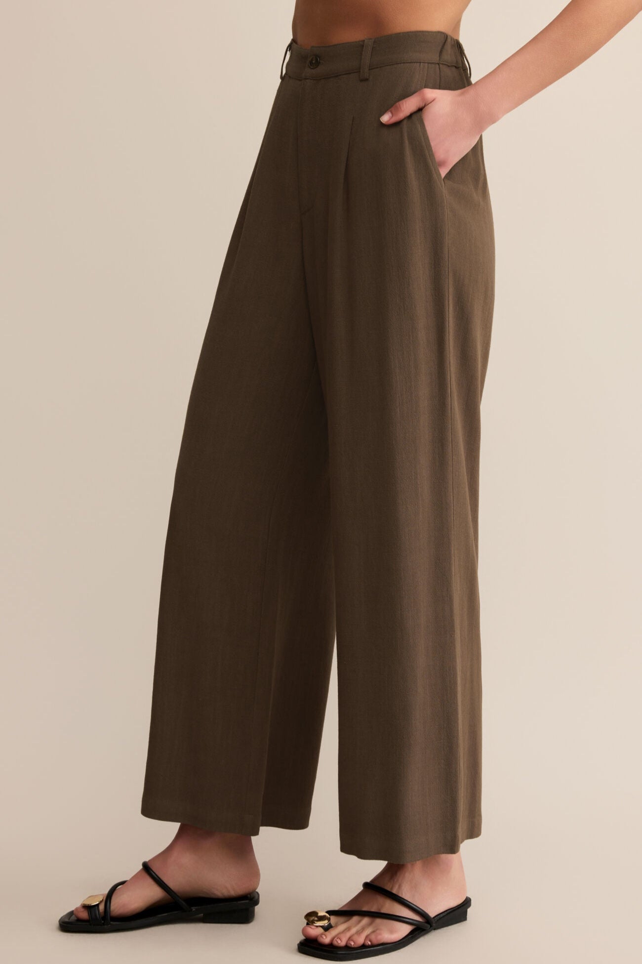 Pleated Wide-leg Cropped Trousers