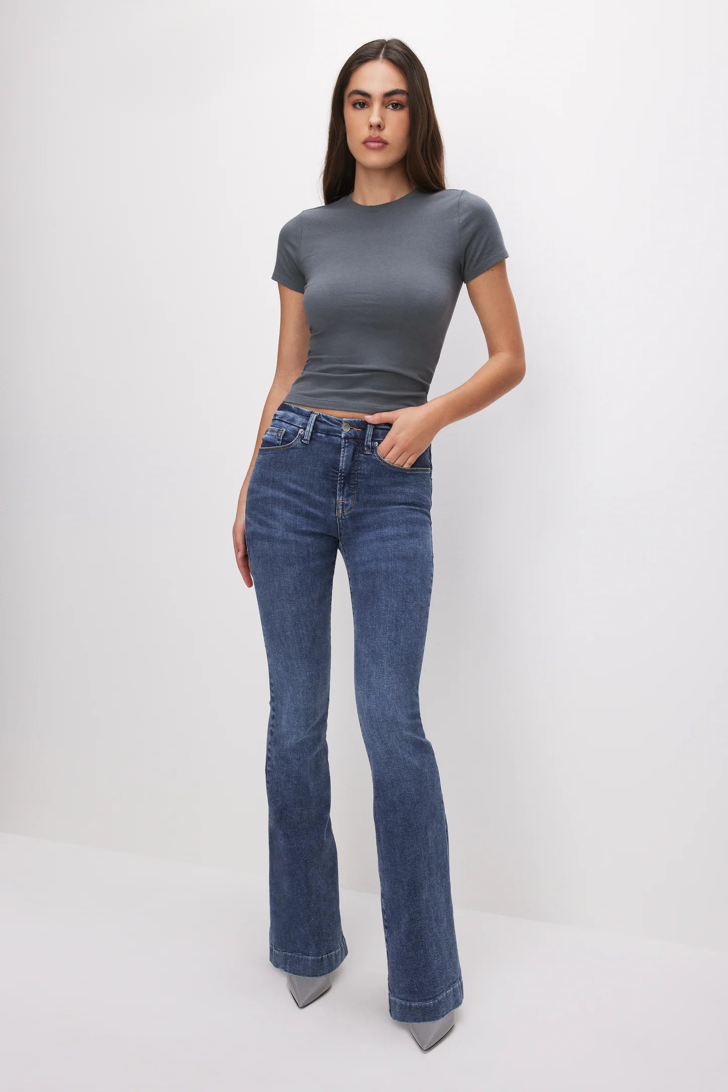 Cropped Crew-neck T-shirt and Flared Five-pocket Denim Set